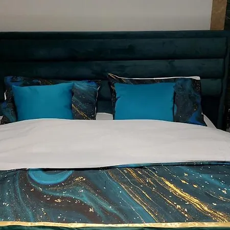 Apartment Lux Novi Park