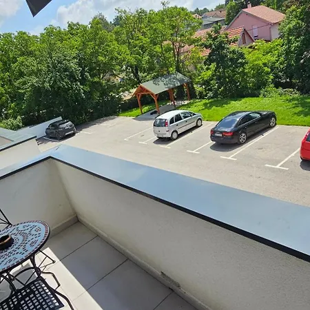 아파트 Lux Novi Park 브르드니크