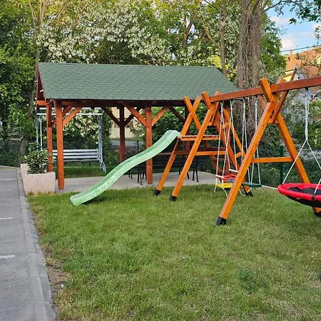 Lux Novi Park 브르드니크