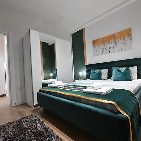 דירה Lux Novi Park *