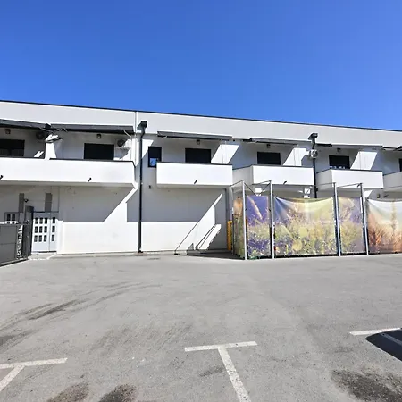 דירה Lux Novi Park