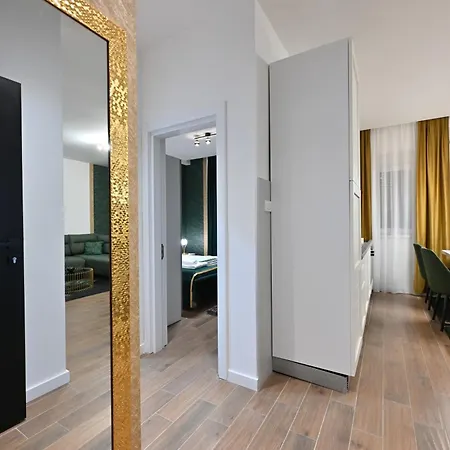 Lux Novi Park * ורדניק