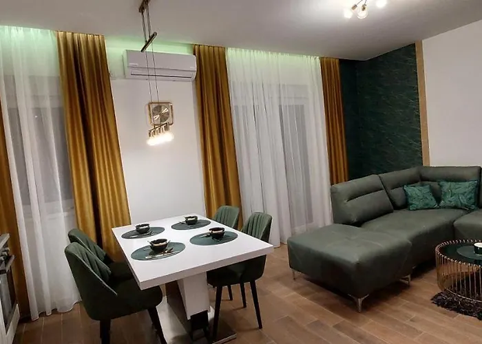 Apartman Lux Novi Park Rednek