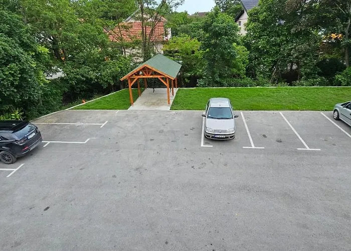 Lux Novi Park Apartman