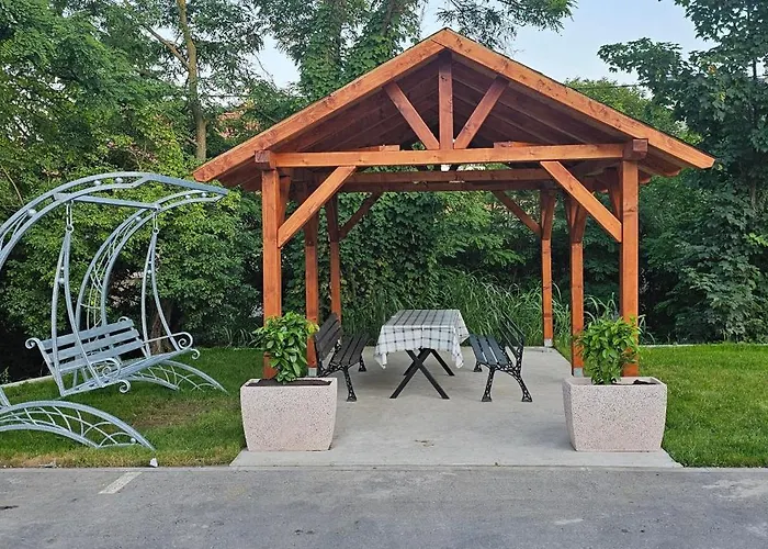 Apartman Lux Novi Park *