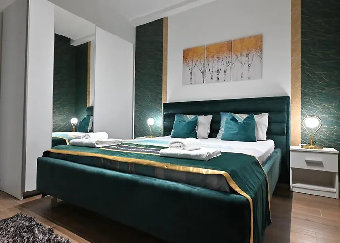 Lux Novi Park Apartman *